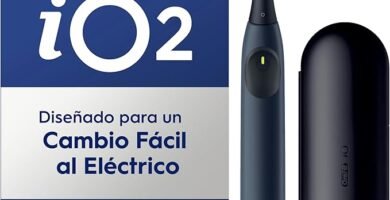 Cepillo eléctrico Oral-B iO 2 azul con estuche de viaje